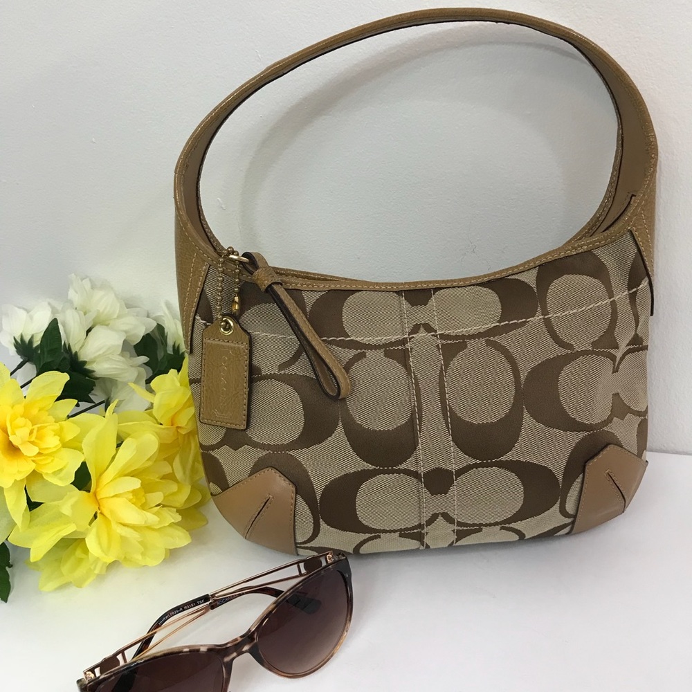 Coach Signature Jacquard With Leather